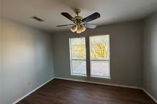 2828 Springhaven Ct, Bedford, TX 76021 - Photo 10