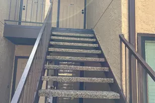 2109 Rainbow Dr, Arlington, TX 76011 - Photo 2