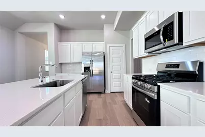 1002 London Town Lane, Princeton, TX 75071 - Photo 10