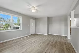 204 W Boyd Ave, Bonham, TX 75418 - Photo 4
