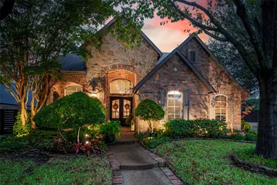 2805 Newburyport Avenue, Garland, TX 75044 - Photo 2