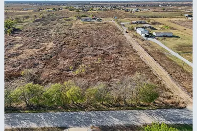 1025 Smiley Court, Celina, TX 75009 - Photo 10