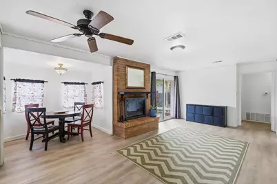 612 N 10th Street, Sanger, TX 76266 - Photo 12