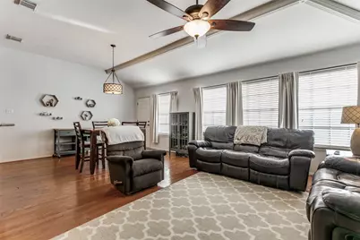 1220 Shady Elm Lane, Lewisville, TX 75067 - Photo 4