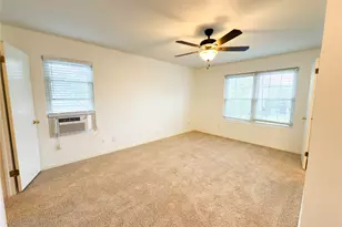 8636 Strathmore Dr, Dallas, TX 75238 - Photo 14