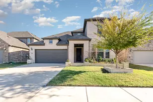 428 Halwin Dr, Fort Worth, TX 76131 - Photo 1