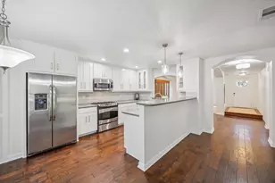 710 Bluffview Dr, McKinney, TX 75071 - Photo 12