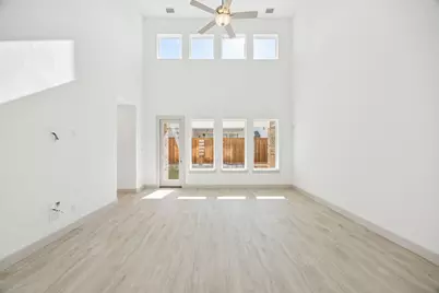 6829 Claystone Drive, McKinney, TX 75070 - Photo 8