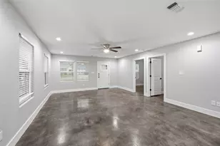 607 E Day St, Denison, TX 75021 - Photo 10