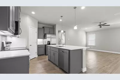 10404 Sunset Shore Drive, Grand Prairie, TX 76065 - Photo 6