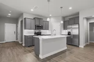 10404 Sunset Shore Dr, Grand Prairie, TX 76065 - Photo 2