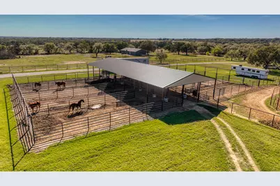 1003 Lamkin Road, Mineral Wells, TX 76067 - Photo 14