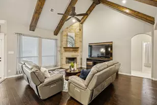 1020 Jesse James Ln, Springtown, TX 76082 - Photo 14