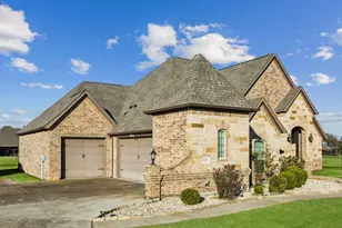 1020 Jesse James Ln, Springtown, TX 76082 - Photo 6