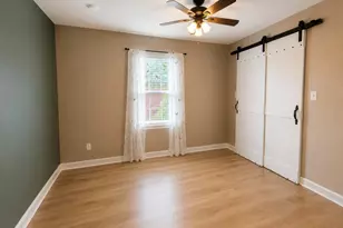 420 Sessums Rd, Springtown, TX 76082 - Photo 26