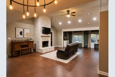 420 Sessums Road, Springtown, TX 76082 - Photo 4