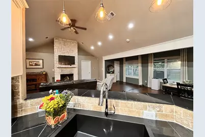 420 Sessums Road, Springtown, TX 76082 - Photo 14