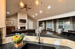 420 Sessums Rd, Springtown, TX 76082 - Photo 8