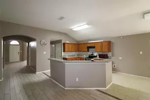 8416 Prairie Wind Trail, Fort Worth, TX 76134 - Photo 6