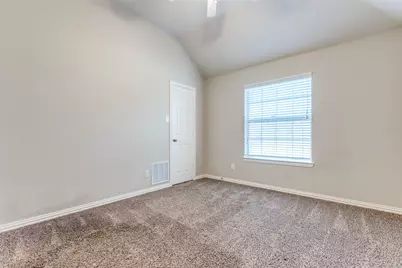 2424 Chesterwood Drive, Little Elm, TX 75068 - Photo 10