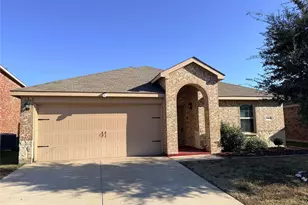 2203 Vance Dr, Forney, TX 75126 - Photo 2
