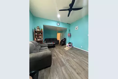 411 W Hester Street, Sherman, TX 75090 - Photo 4