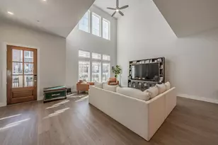 11993 Dahlia Bay Dr, Frisco, TX 75033 - Photo 6