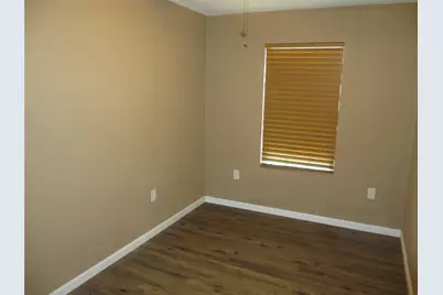 602 S Aquilla Street, Itasca, TX 76055 - Photo 10