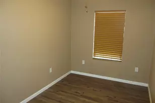 602 S Aquilla St, Itasca, TX 76055 - Photo 10