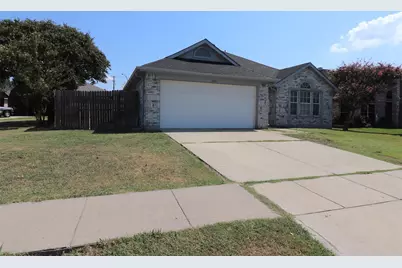 5201 Highbank Drive, Arlington, TX 76018 - Photo 1
