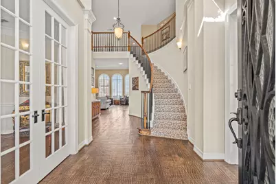 2537 Avalon Drive, Lewisville, TX 75056 - Photo 4