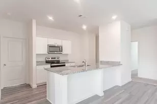 1737 Escondido Dr, Fort Worth, TX 76052 - Photo 6