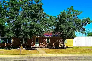 1326 E Texas St, Vernon, TX 76384 - Photo 2