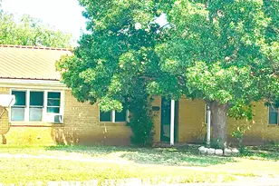 1326 E Texas St, Vernon, TX 76384 - Photo 4