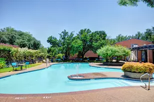 502 E Avenue J, Grand Prairie, TX 75050 - Photo 18