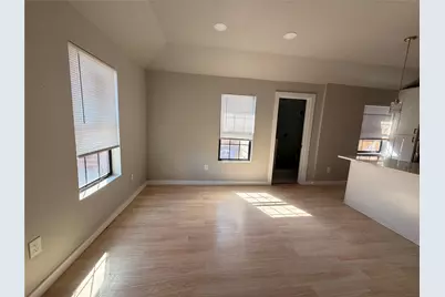 1115 S Glasgow Drive #2, Dallas, TX 75223 - Photo 2