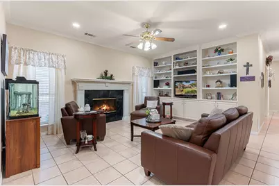 3309 Sir Stewart Circle, Grand Prairie, TX 75052 - Photo 14