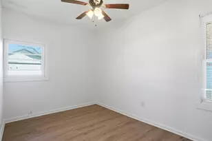 6870 Briar Rd, Azle, TX 76020 - Photo 10