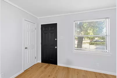 5345 Hensley Drive, Fort Worth, TX 76134 - Photo 12