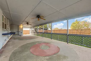 10227 Sylvia Dr, Dallas, TX 75228 - Photo 12