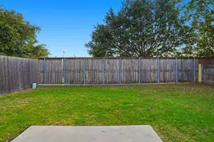 933 Paddington Dr E, Saginaw, TX 76131 - Photo 24