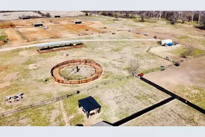 711 801C, Cleburne, TX 76031 - Photo 34