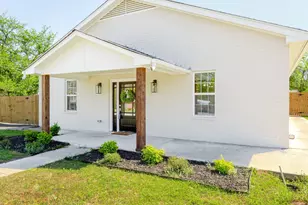 1812 Carpenter St, Bridgeport, TX 76426 - Photo 10