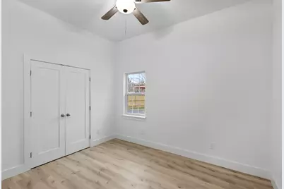 1812 Carpenter Street, Bridgeport, TX 76426 - Photo 18