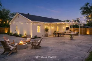 1812 Carpenter St, Bridgeport, TX 76426 - Photo 2