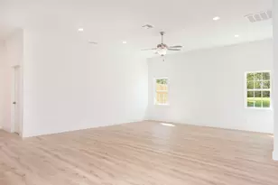 1812 Carpenter St, Bridgeport, TX 76426 - Photo 20