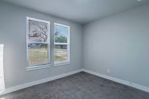 4915 Strobel Ave, Dallas, TX 75216 - Photo 18