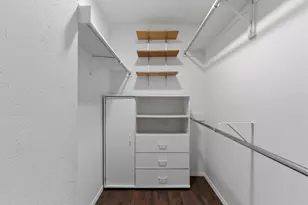 6900 Skillman St, Dallas, TX 75231 - Photo 18