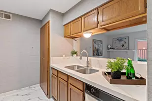 6900 Skillman St, Dallas, TX 75231 - Photo 8