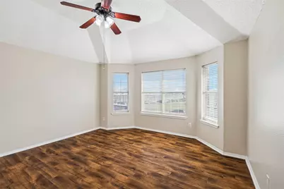 1116 Grand Central Parkway, Saginaw, TX 76131 - Photo 18